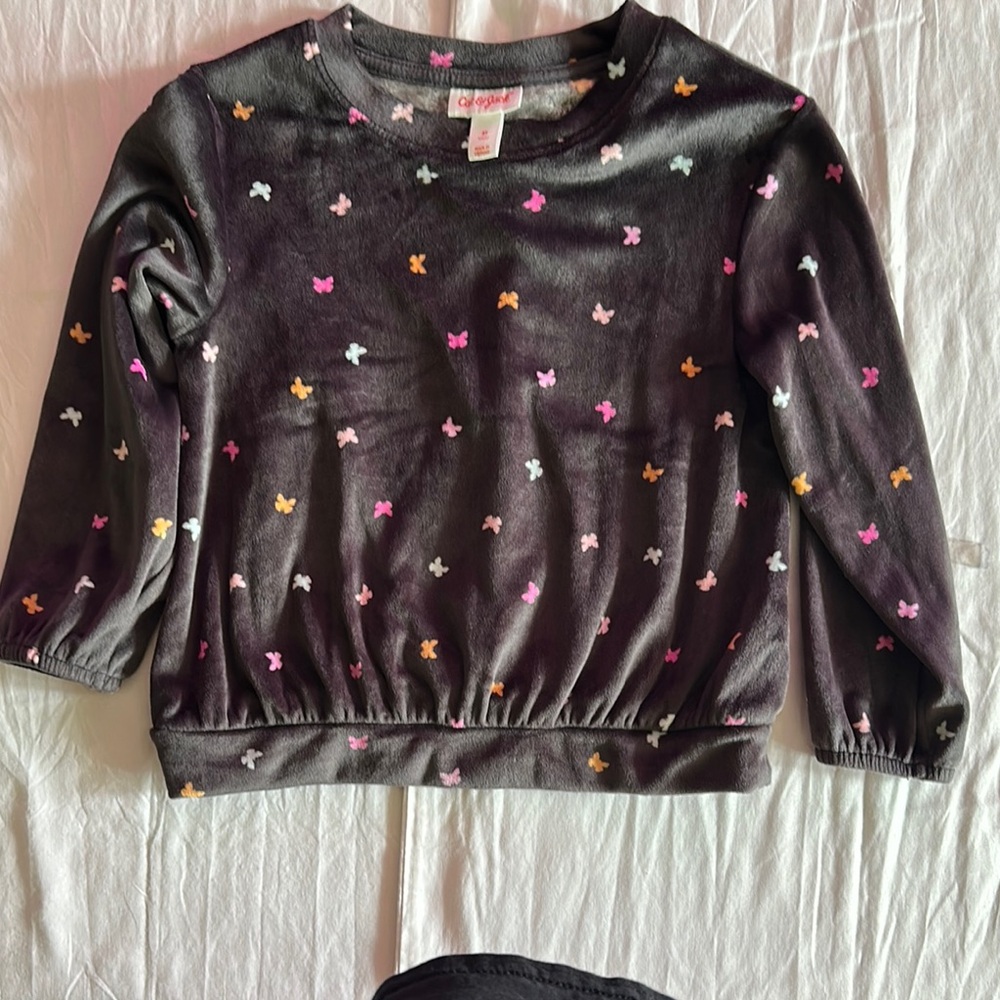 Cat & Jack Long Sleeve Velour shirt with Colorful Accents